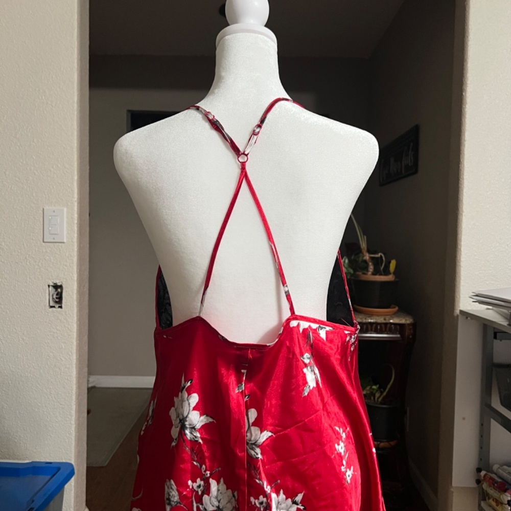 Red satin floral slip dress with black lace top - Picture 2 of 7